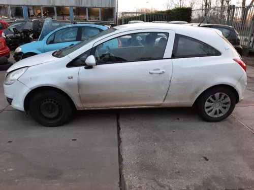 Portier 2Deurs links-7577091 (16612060)