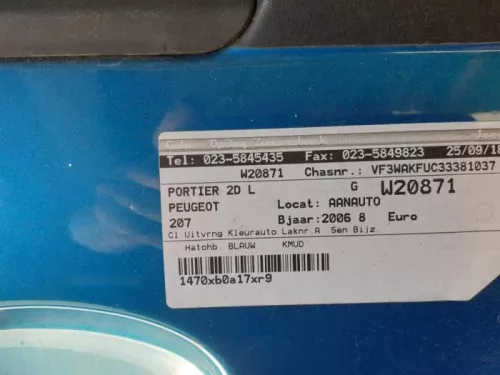 Portier 2Deurs links-7881648 (10511084)