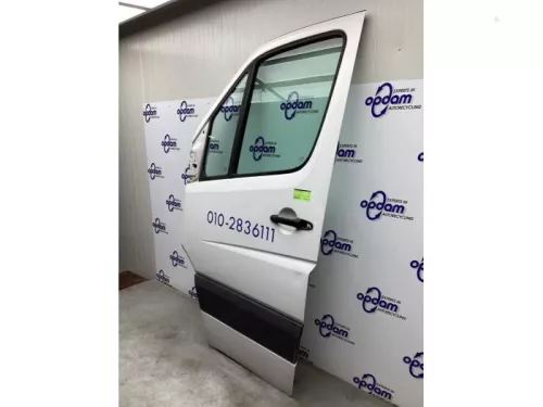 Portier 2Deurs links-8185591 (21566392)