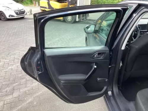 Portier 4Deurs links-achter-8194780 (20763218)