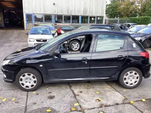 Portier 4Deurs links-voor-7871426 (17517722)