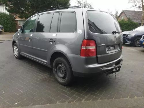 Portier 4Deurs links-voor-7581077 (16484923)