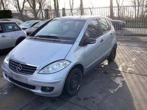 Portier 4Deurs links-voor-7994369 (18509160)