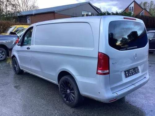 Mercedes  Aandrijfas links-achter 20537261 (20537261)