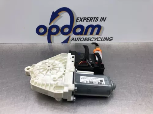 Raammotor Portier-8224724 (21144319)