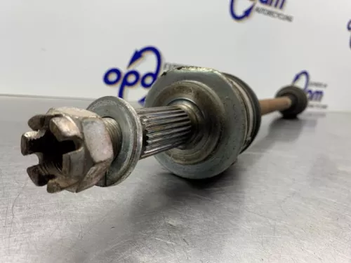 Mitsubishi  Aandrijfas links-achter 21890681 (21890681)