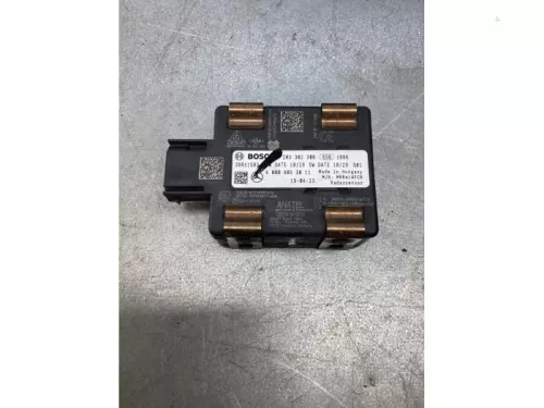Radar sensor-7743457 (17581634)