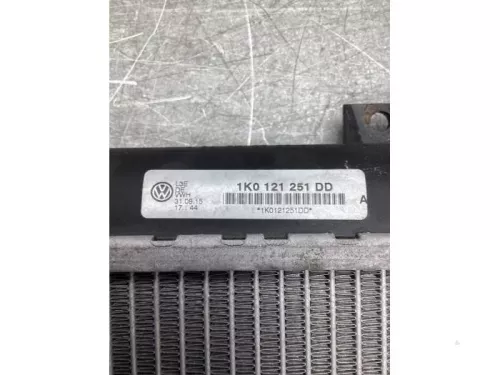 Radiateur-7941136 (18638783)