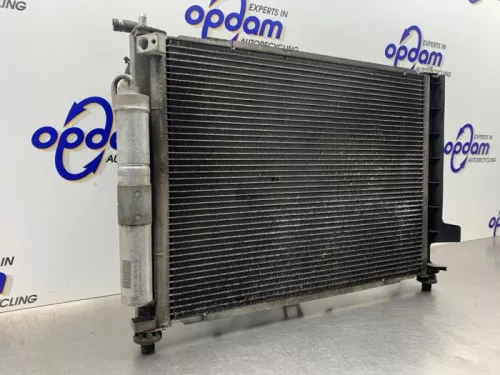 Radiateur-8187393 (21948172)