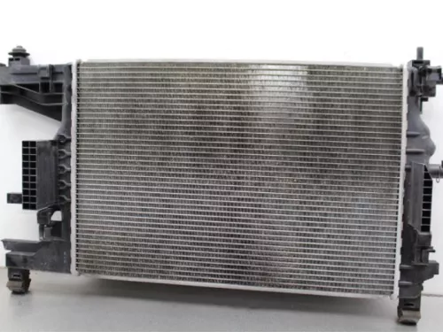 Radiateur-7885035 (10824862)