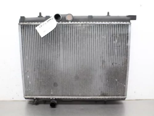 Radiateur-7850366 (12652282)