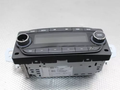 Radio-7881814