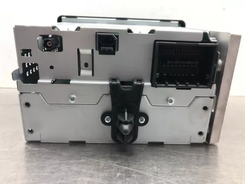 Radio-8029827 (18556957)