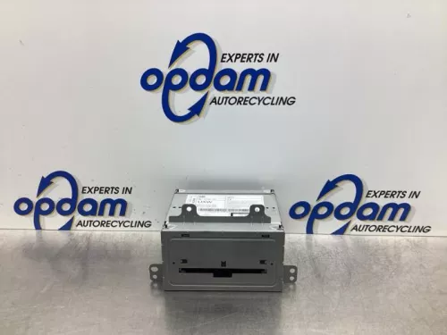 Radio-7581084