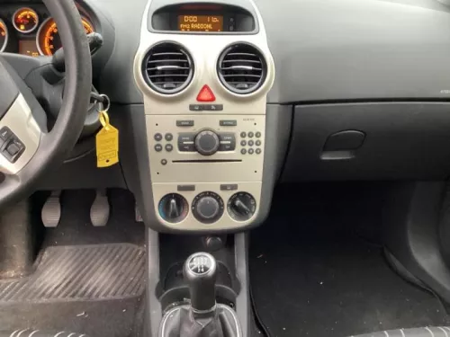 Radio-7977188 (17963188)
