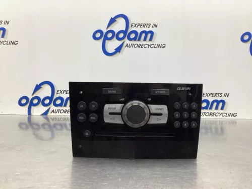 Radio-8024306