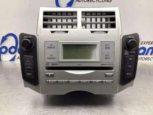Radio-7923551 (17668049)