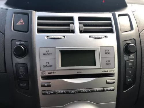 Radio-7923551 (17668049)