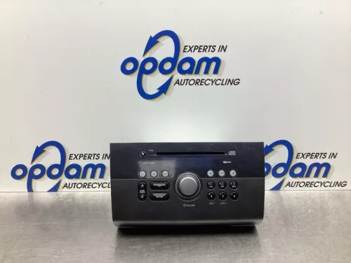 Radio-7924956