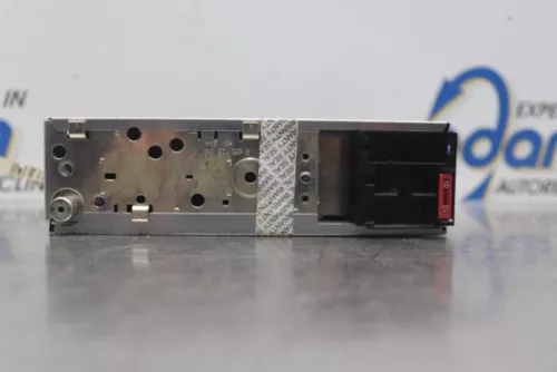 Radio-7877654 (14452607)
