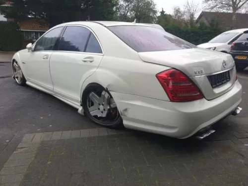 Mercedes  Aandrijfas links-achter 19811396 (19811396)