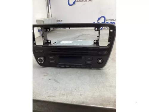 Radio CD Speler-8196683 (21888045)
