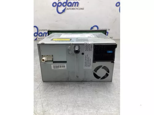 Radio CD Speler-8127486 (20317703)