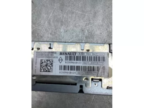 Radio CD Speler-7923987 (17718721)
