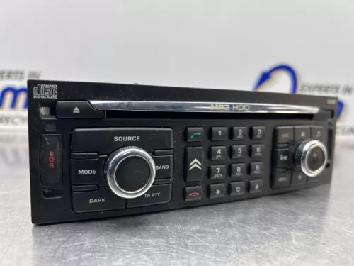 Radio CD Speler-8130916 (20419481)