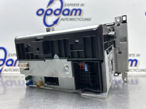Radio CD Speler-8290902 (22105166)