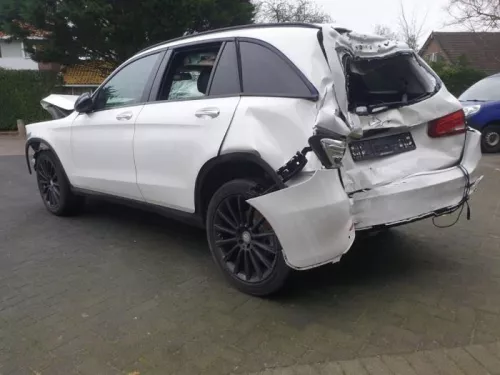 Mercedes  Aandrijfas links-achter 15139004