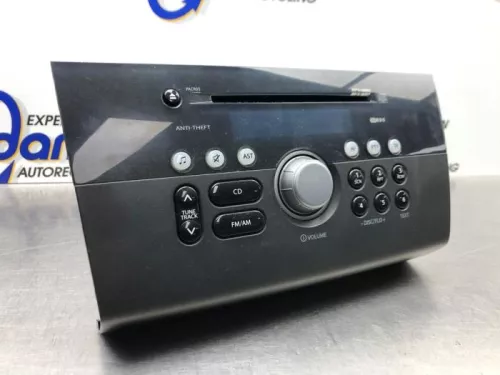 Radio CD Speler-8234568 (21439781)