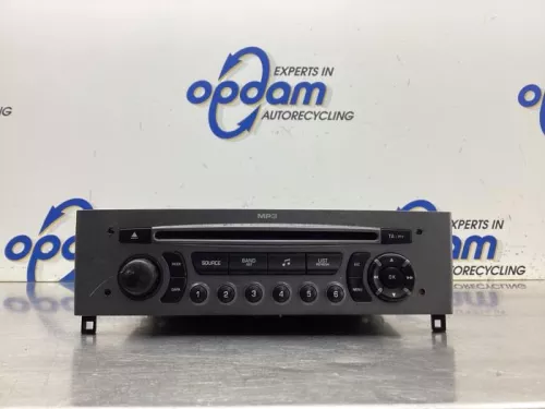 Radio CD Speler-8062820 (19214482)