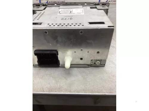 Radio CD Speler-8261484 (21889376)