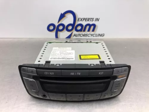 Radio CD Speler-8200083 (20992902)