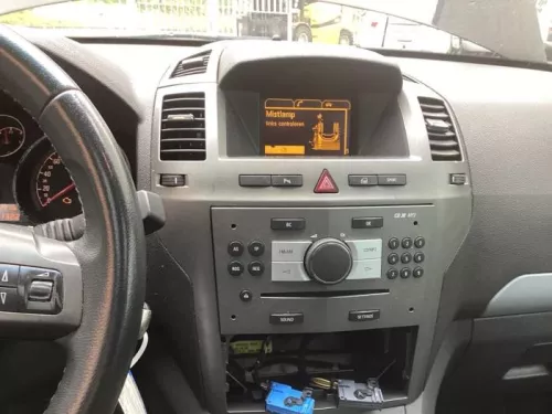Radio CD Speler-8185131 (21039724)