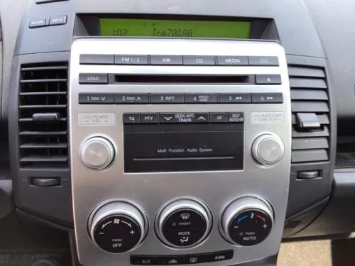 Radio CD Speler-8066055 (19247749)