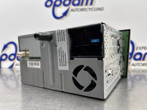 Radio CD Speler-8263842 (21716686)