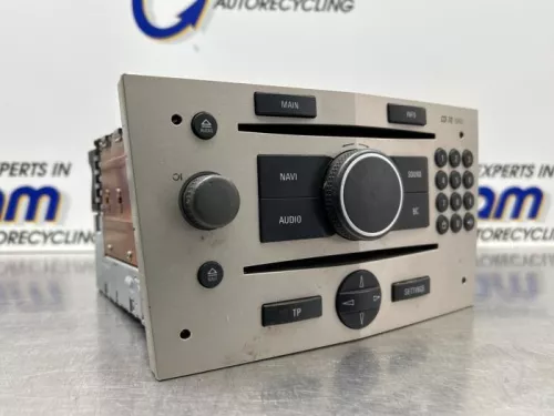 Radio CD Speler-8174298 (21003766)