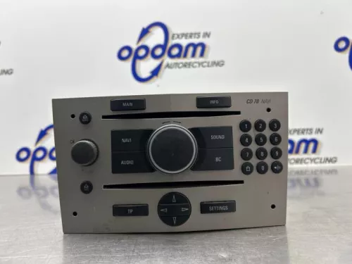 Radio CD Speler-8174298 (21003766)