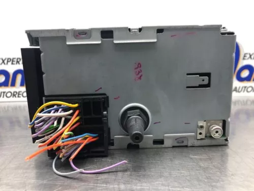 Radio CD Speler-8179701 (20666744)