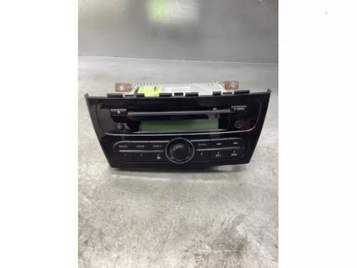 Radio CD Speler-7867343 (18121596)