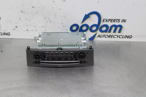 Radio CD Speler-7712870 (15816935)