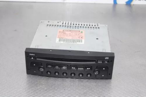Radio CD Speler-7876691 (16284669)