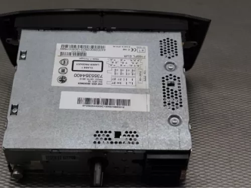 Radio CD Speler-7857154 (12490179)
