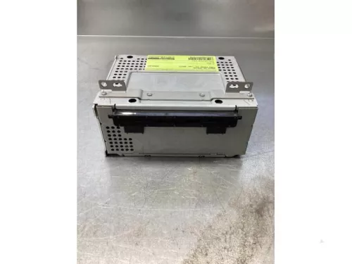 Radio CD Speler-7716927 (17379227)
