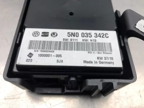 Regelunit Multi Media-8096108 (20204093)