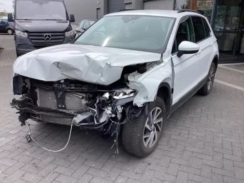 Aandrijfas links-voor-8316524