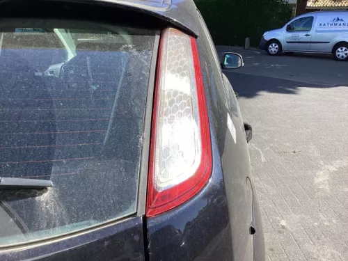 Achterlicht rechts-8323107