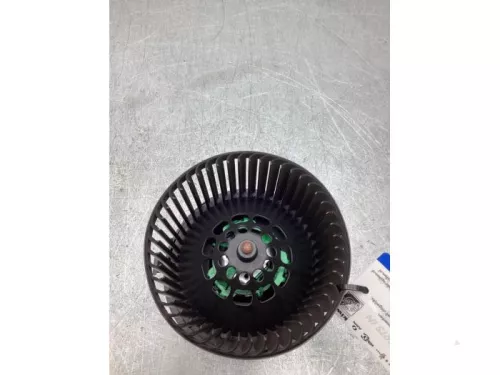 Kachel Ventilatiemotor-8314878